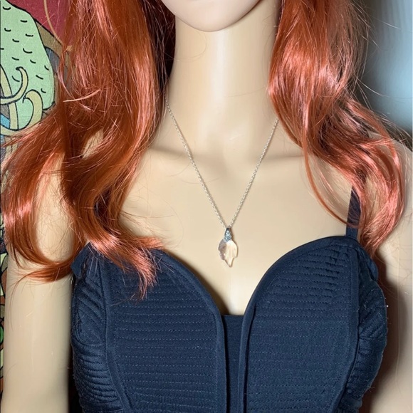 Swarovski Crystal Leaf Pendant - Picture 3 of 9